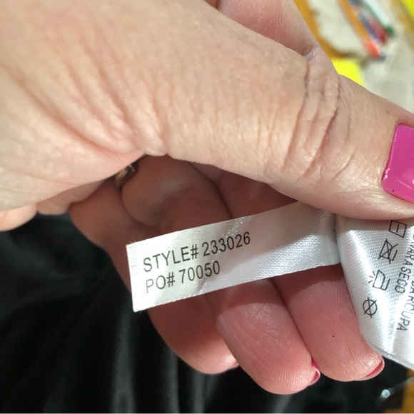 Alex Evenings Elegant Black Sleeveless Maxi Dress - Picture 16 of 16